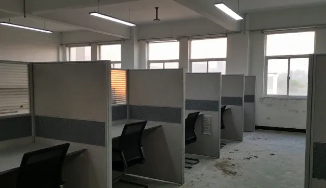 办公隔断安装中性能与适用条件的关键把控